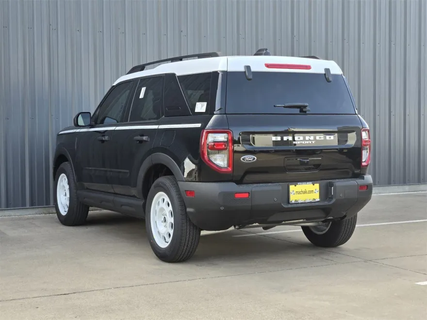 2025 Ford Bronco Sport Heritage photo 1