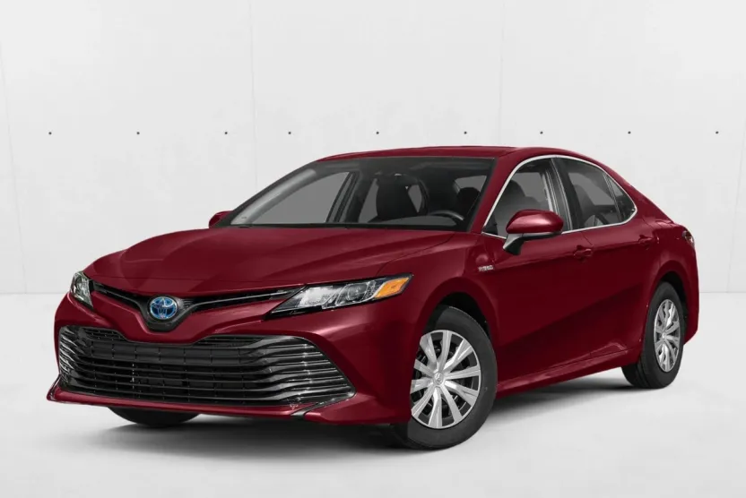 2020 Toyota Camry Hybrid LE photo 1