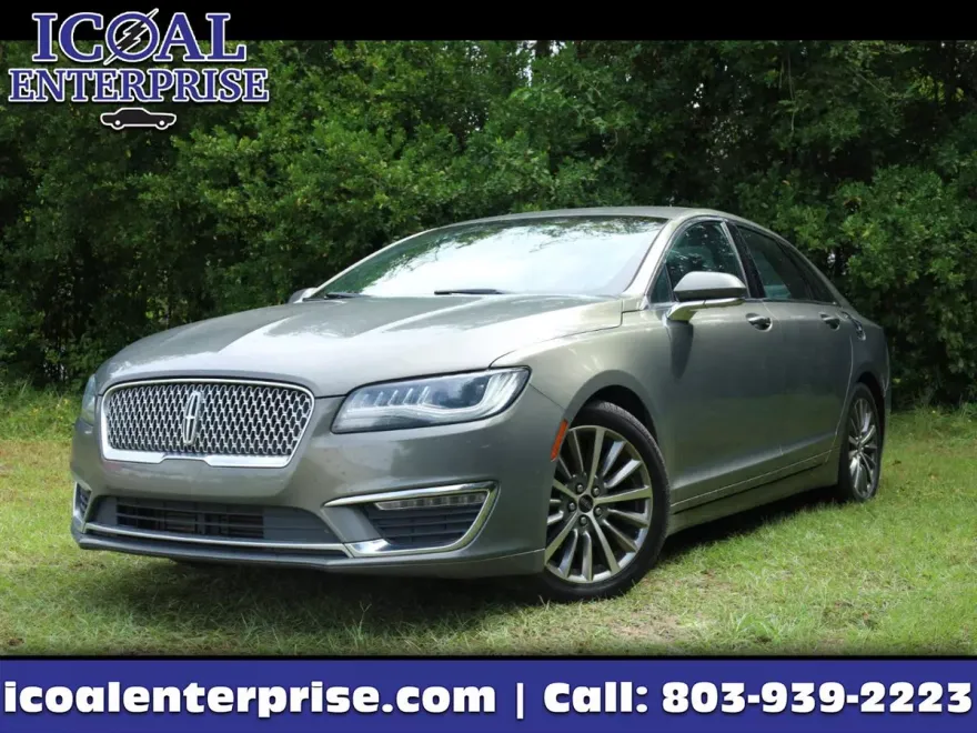 2017 Lincoln MKZ Premiere photo 1
