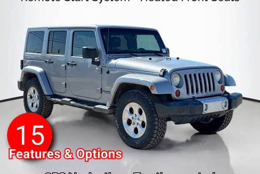 2013 Jeep Wrangler Unlimited Sahara photo 1