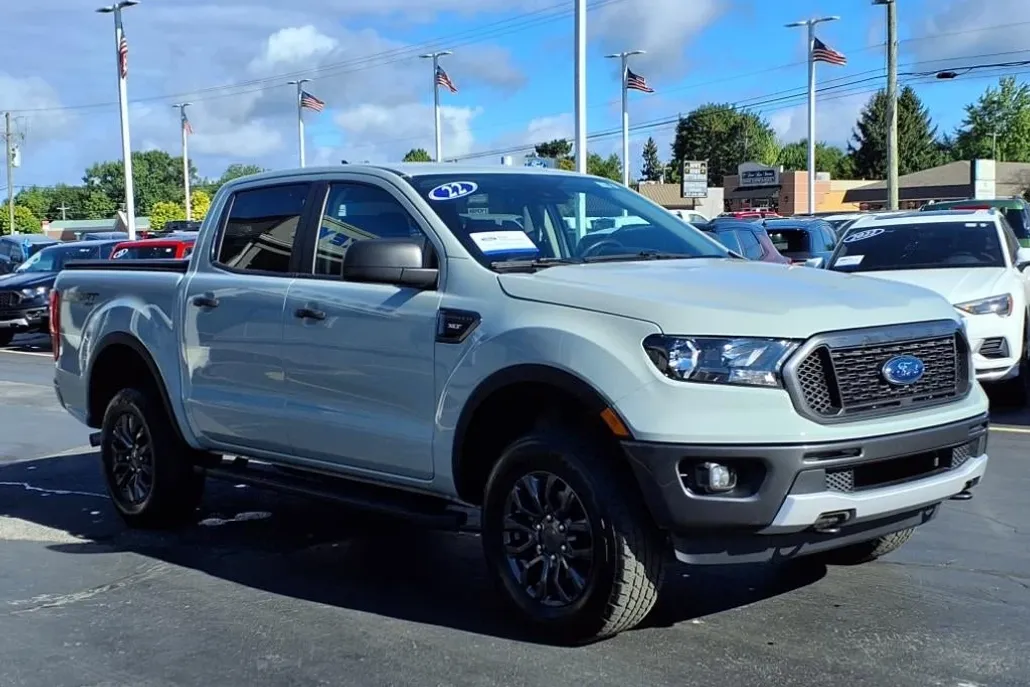 2023 Ford Ranger XLT photo 1