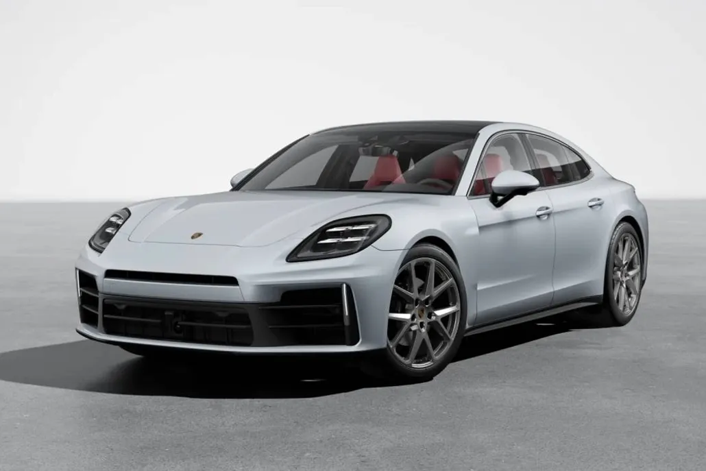 2026 Porsche Panamera 4 photo 1