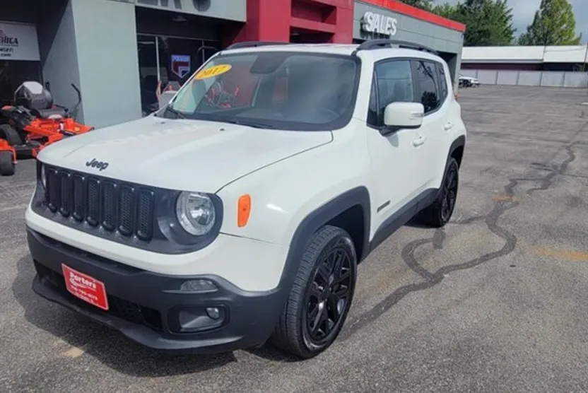 2017 Jeep Renegade Latitude North Edition photo 1
