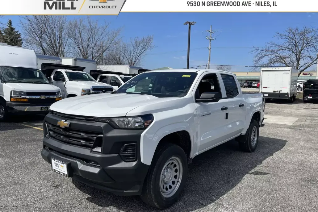 2025 Chevrolet Colorado LT photo 1