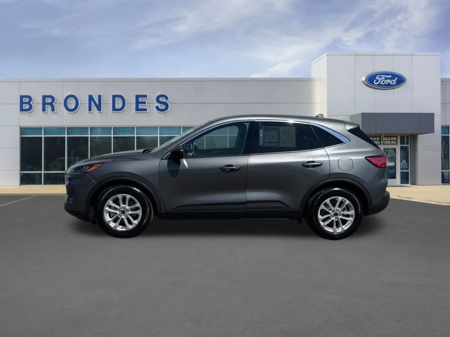 2022 Ford Escape SE photo 1