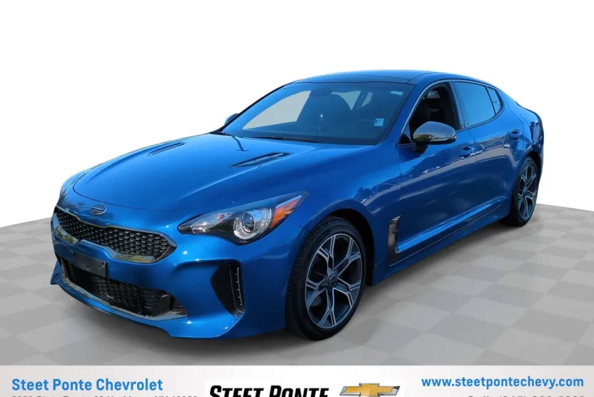 2021 Kia Stinger GT-Line photo 1