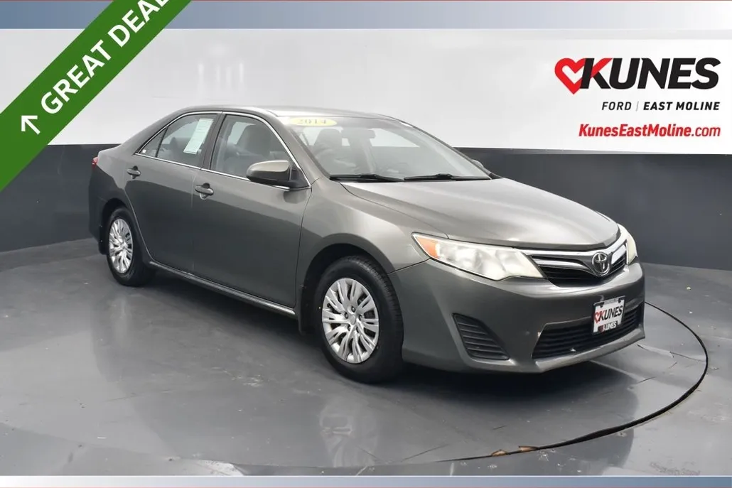 2014 Toyota Camry L photo 1