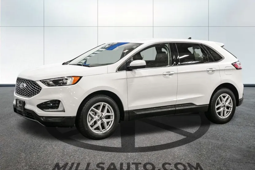 2024 Ford Edge SEL photo 1