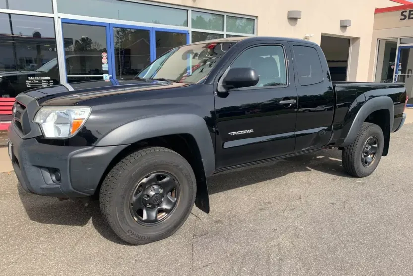 2013 Toyota Tacoma Base photo 1