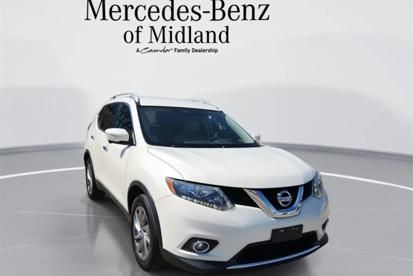 2015 Nissan Rogue SL photo 1