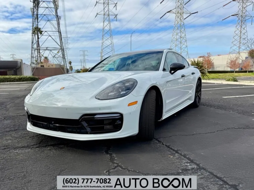 2019 Porsche Panamera Turbo photo 1