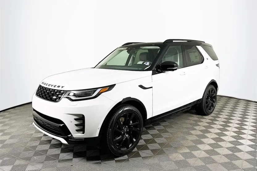 2025 Land Rover Discovery SE photo 1