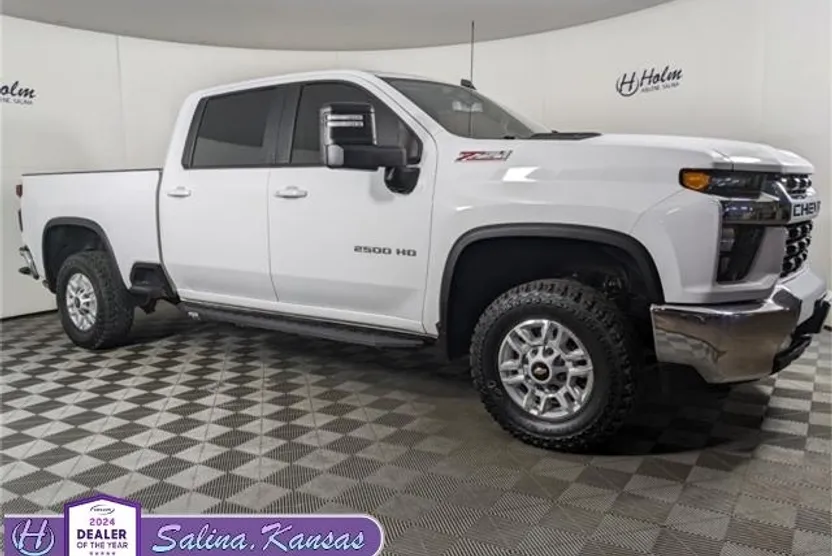 2023 Chevrolet Silverado 2500HD LT photo 1