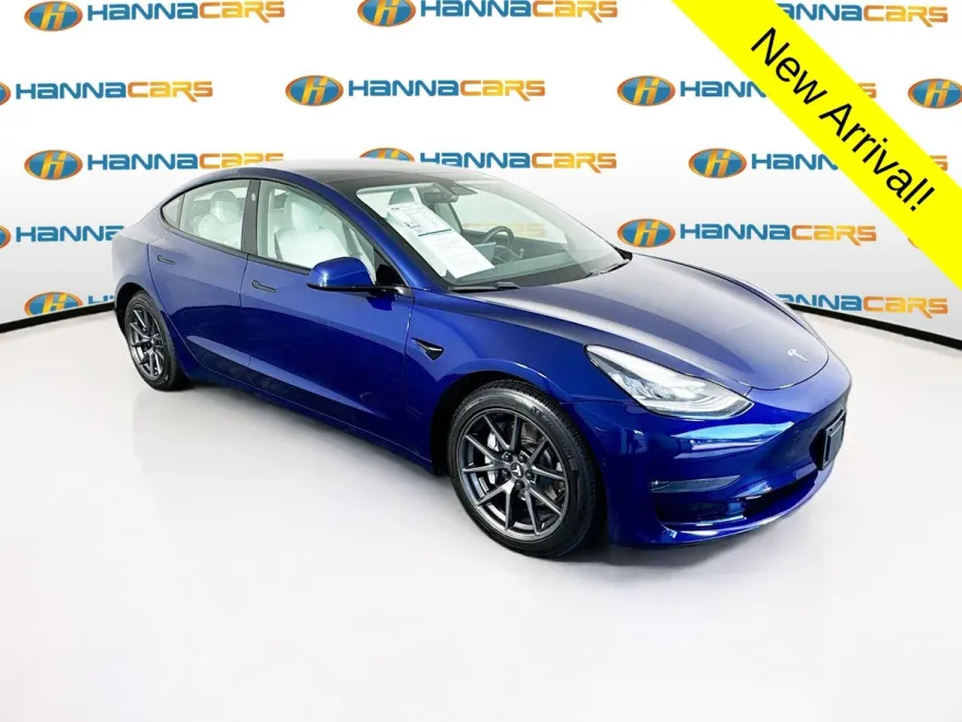 2021 Tesla Model 3 Long Range photo 1