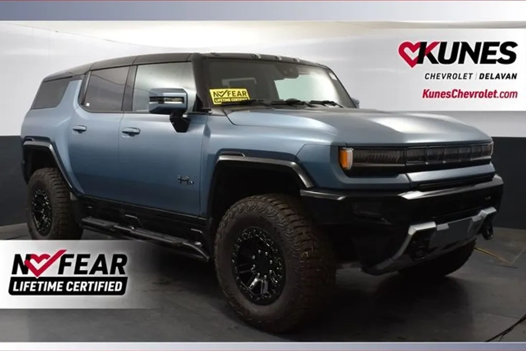 2024 Gmc Hummer EV SUV photo 1