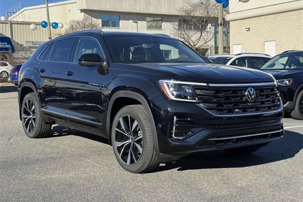 2025 Volkswagen Atlas Cross Sport SEL Premium R-Line photo 1