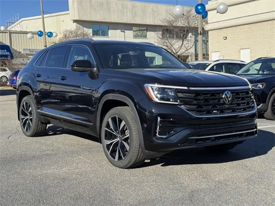 2025 Volkswagen Atlas Cross Sport SEL Premium R-Line photo 1
