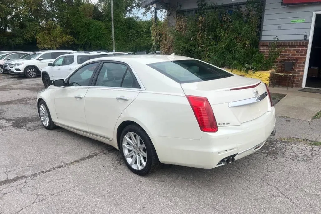 2014 Cadillac CTS Sedan photo 1