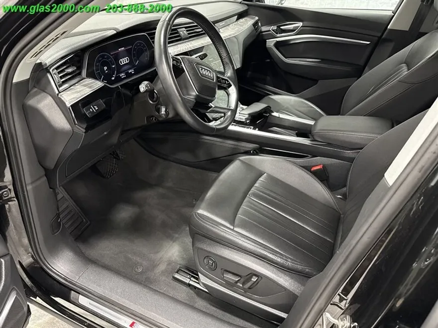 2021 Audi e-tron Sportback Premium Plus photo 1