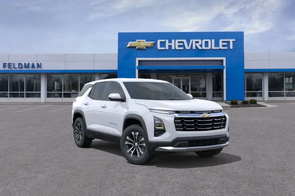 2026 Chevrolet Equinox LT photo 1