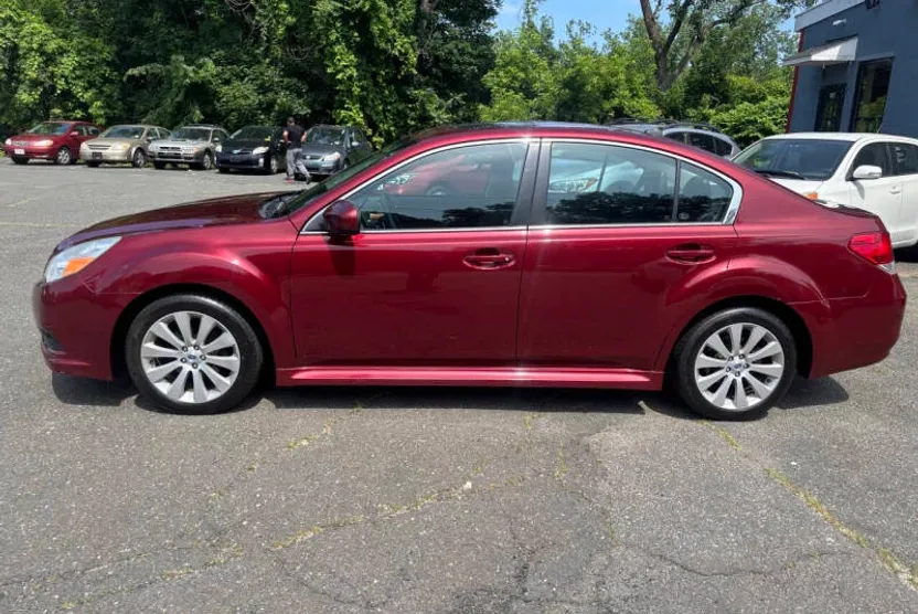 2012 Subaru Legacy Limited photo 1