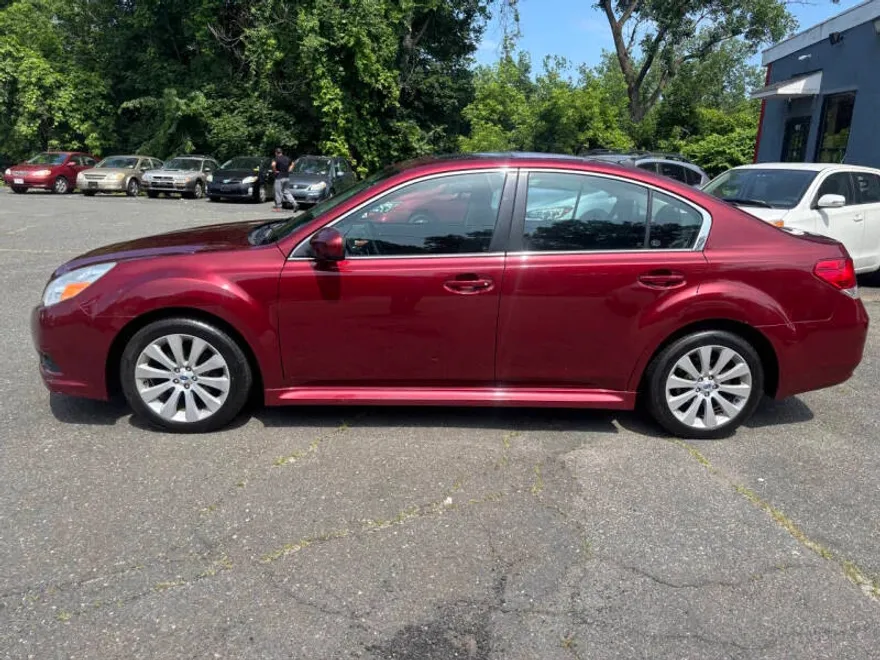 2012 Subaru Legacy Limited photo 1