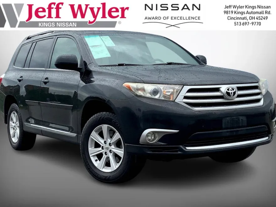 2012 Toyota Highlander SE photo 1