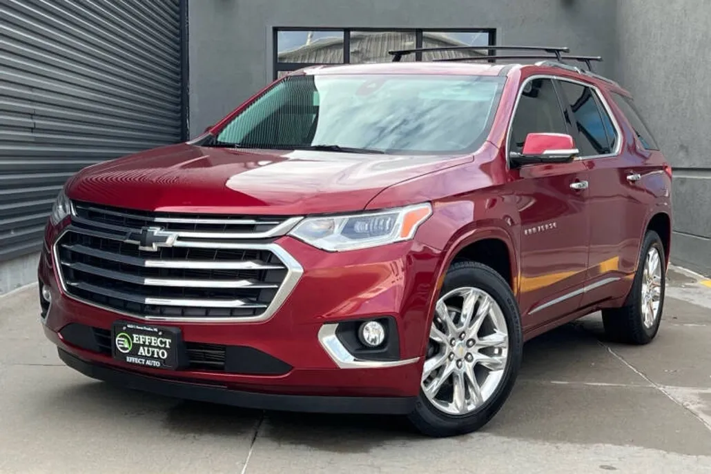 2018 Chevrolet Traverse High Country photo 1
