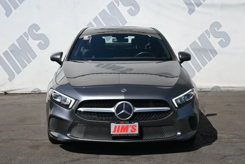 2021 Mercedes Benz A 220 photo 1