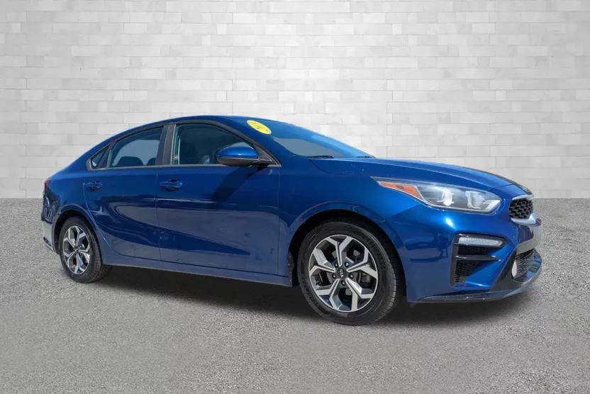 2019 Kia Forte LXS photo 1