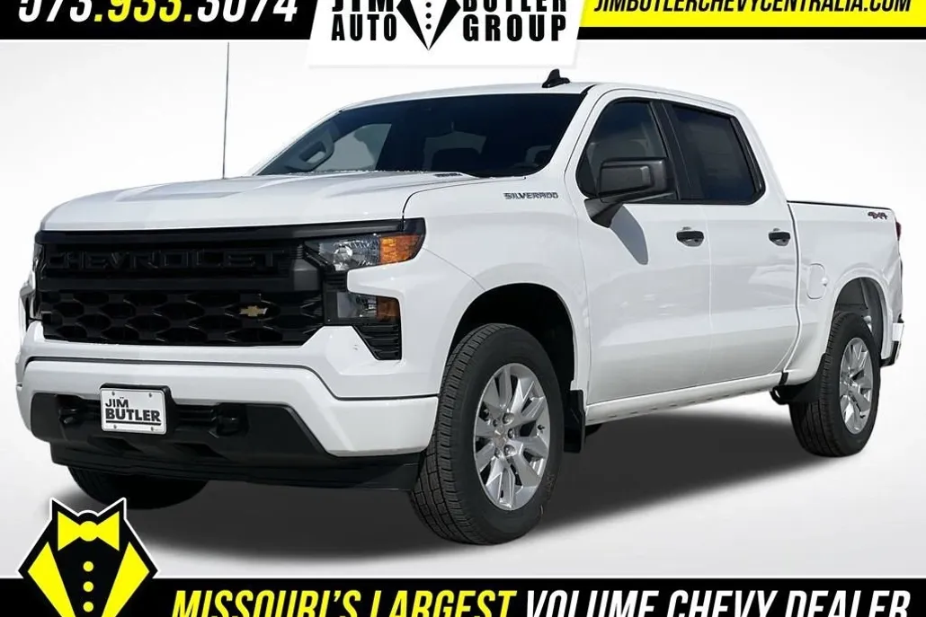 2026 Chevrolet Silverado 1500 Custom photo 1