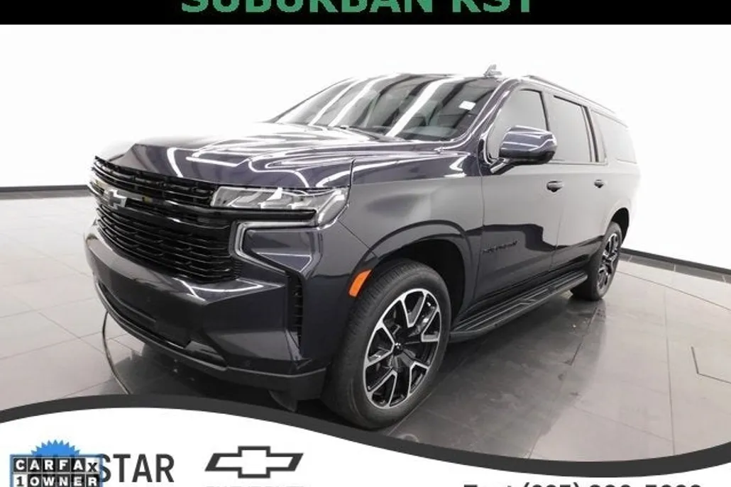 2023 Chevrolet Suburban RST photo 1