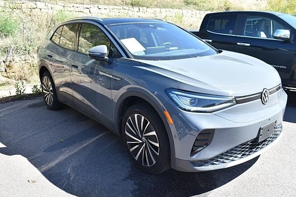 2023 Volkswagen ID.4 Pro Plus photo 1