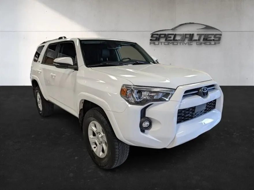 2022 Toyota 4Runner SR5 Premium photo 1