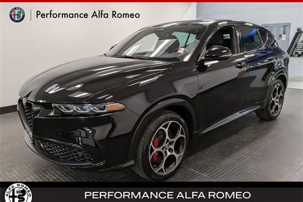 2024 Alfa Romeo Tonale Veloce photo 1