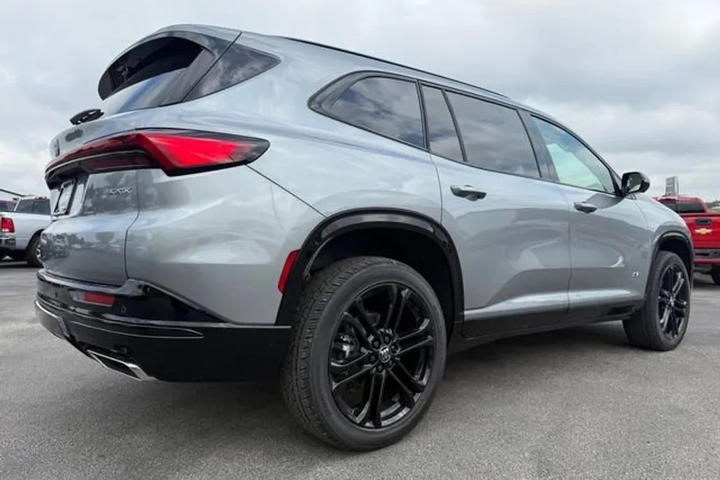 2026 Buick Enclave Sport Touring photo 1