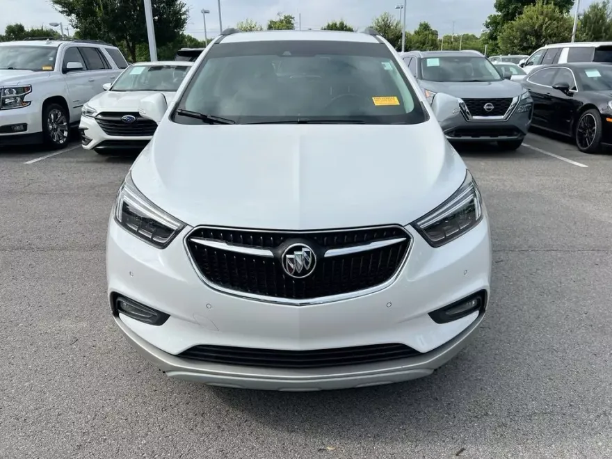 2020 Buick Encore Essence photo 1