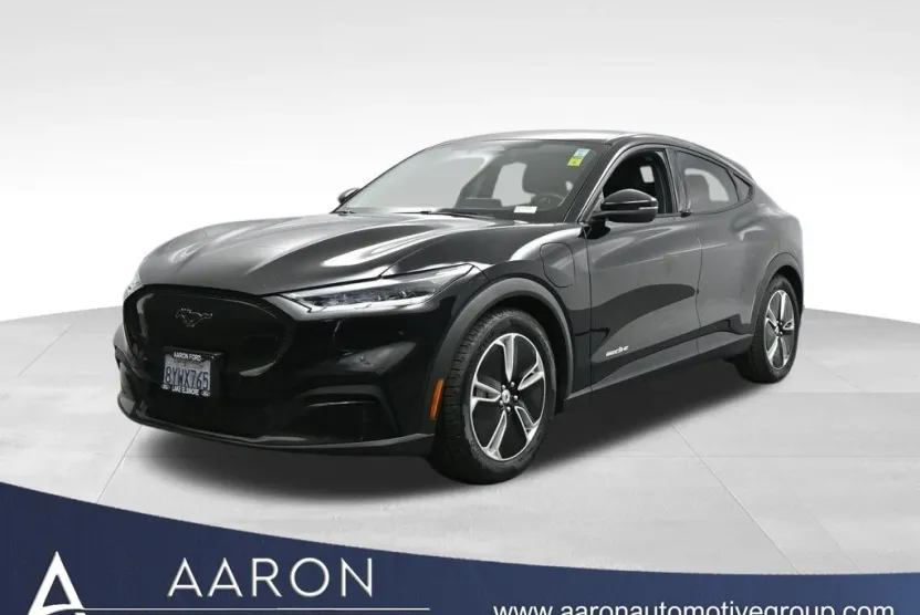 2021 Ford Mustang Mach-E Select photo 1