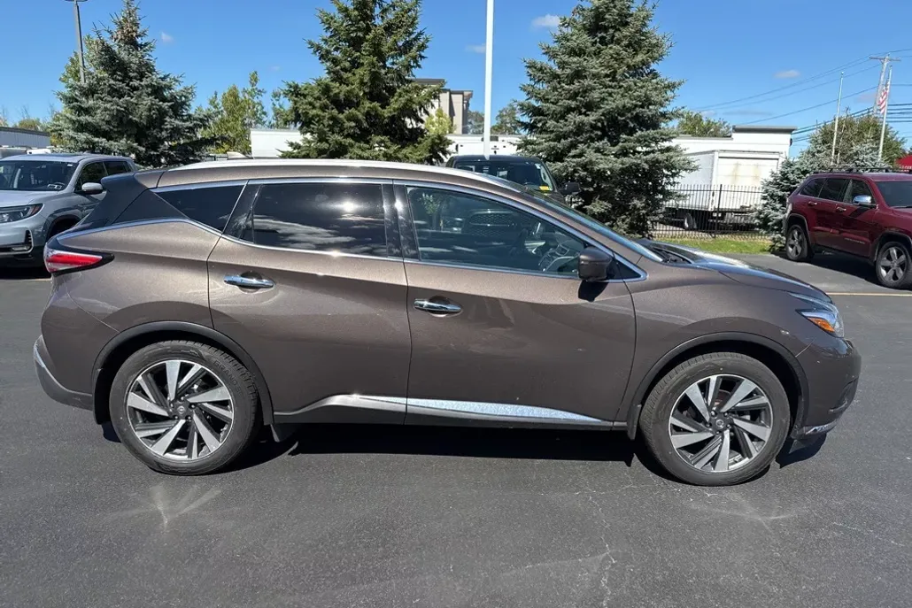 2018 Nissan Murano Platinum photo 1