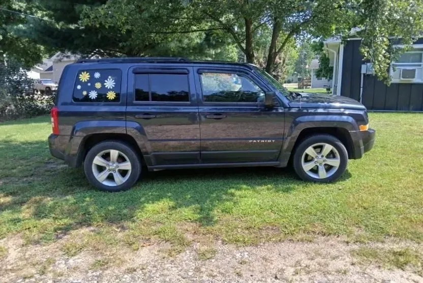 2014 Jeep Patriot Latitude photo 1