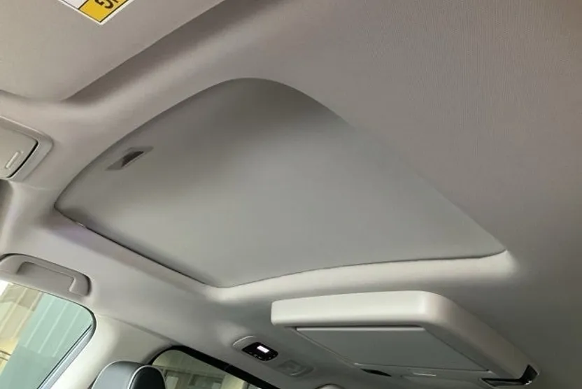 2026 Honda Odyssey Elite photo 1