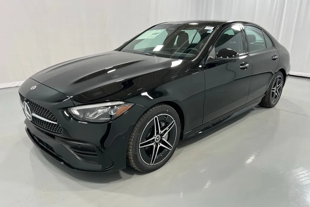 2025 Mercedes Benz C 300 4MATIC photo 1