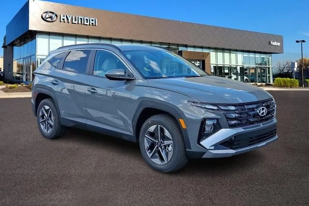 2026 Hyundai Tucson SEL photo 1