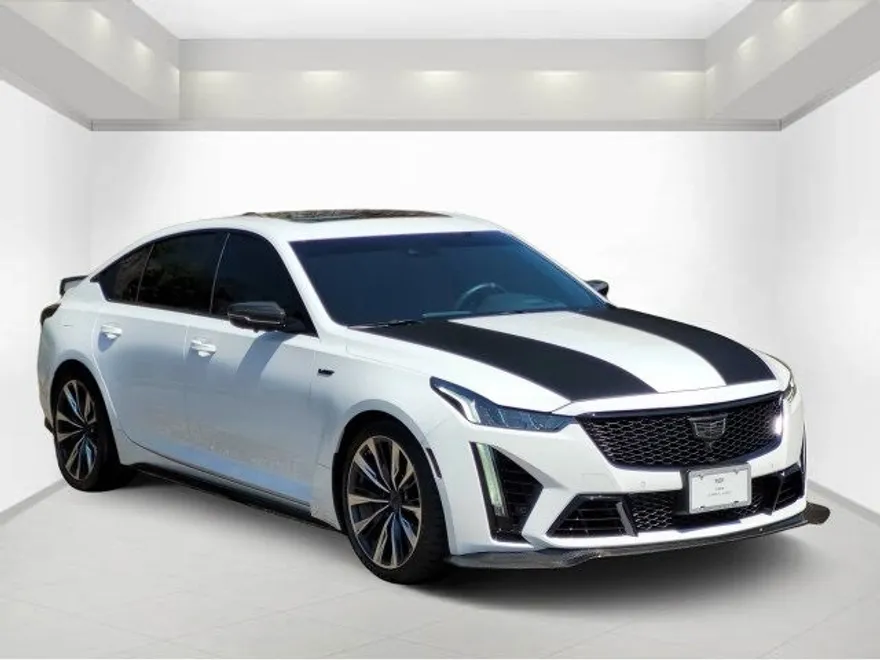 2023 Cadillac CT5 V photo 1
