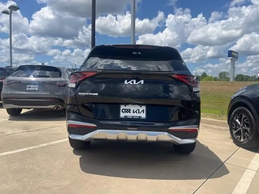 2024 Kia Sportage photo 1