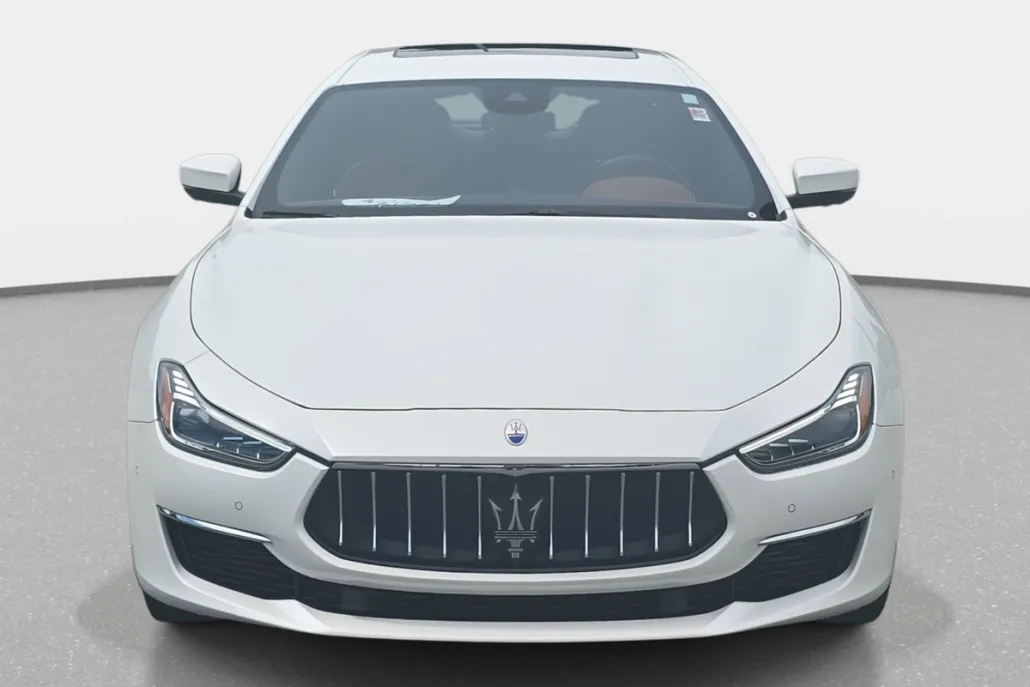 2020 Maserati Ghibli GranLusso photo 1