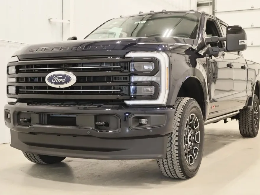 2025 Ford F-350 photo 1
