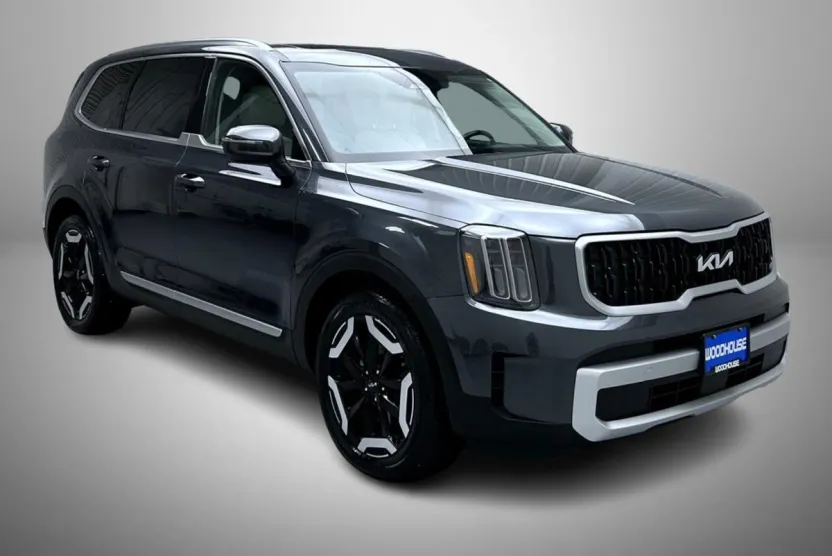 2023 Kia Telluride EX photo 1