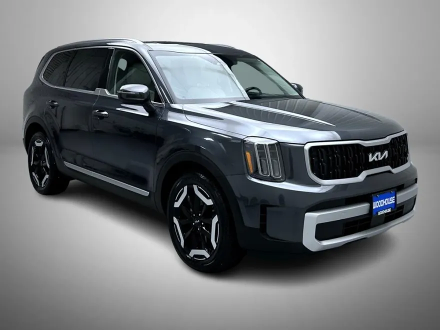 2023 Kia Telluride EX photo 1
