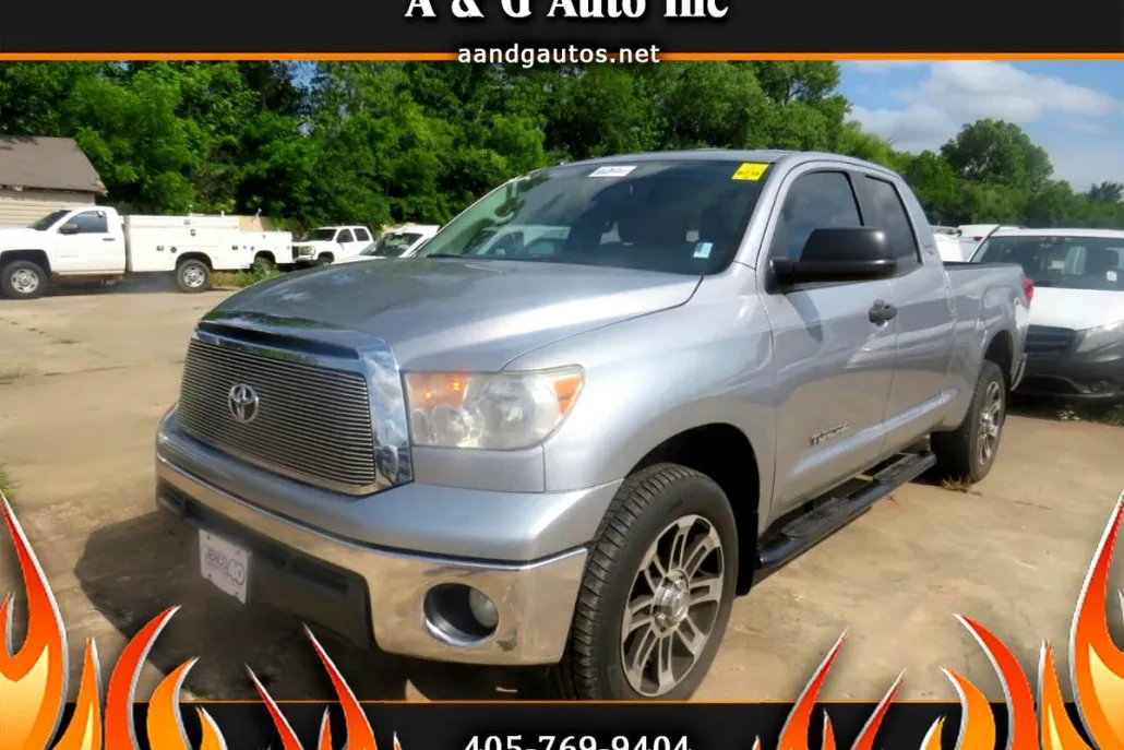 2012 Toyota Tundra Double Cab photo 1